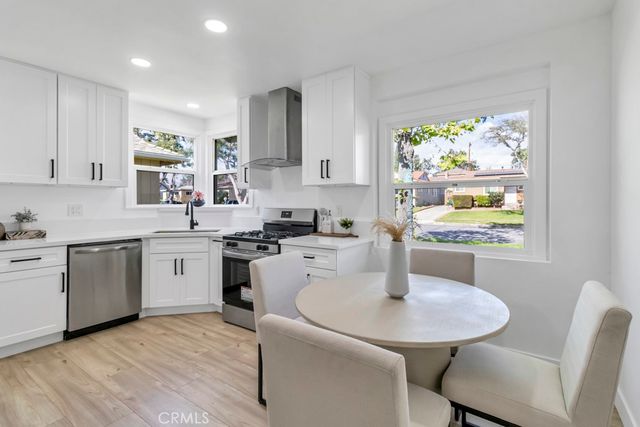 10947 Atkinson, Inglewood, CA 90303