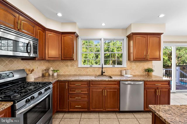 4103 FARMSIDE DR, Nottingham, MD 21236