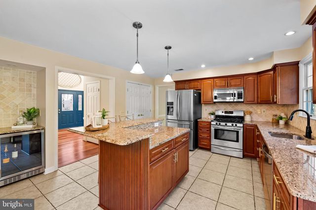 4103 FARMSIDE DR, Nottingham, MD 21236