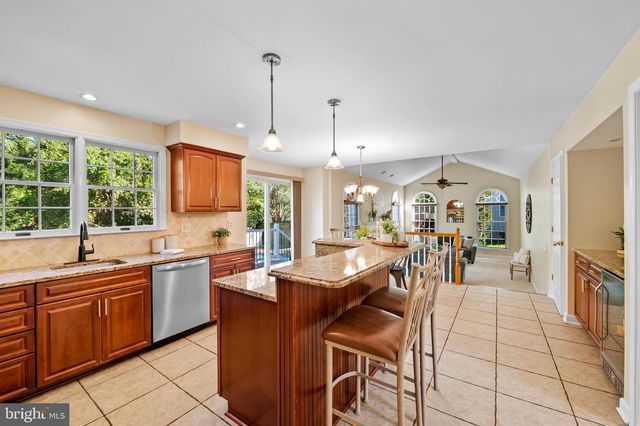 4103 FARMSIDE DR, Nottingham, MD 21236
