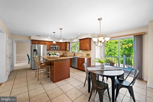 4103 FARMSIDE DR, Nottingham, MD 21236