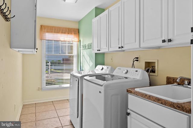 4103 FARMSIDE DR, Nottingham, MD 21236