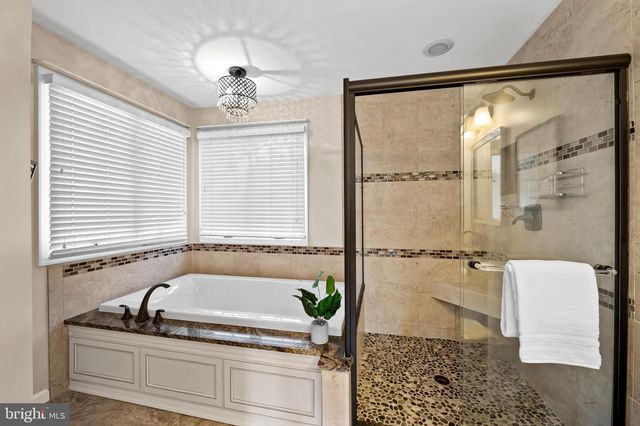 4103 FARMSIDE DR, Nottingham, MD 21236