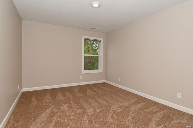 1696 W Hennessey Street, Bloomington, IN 47403