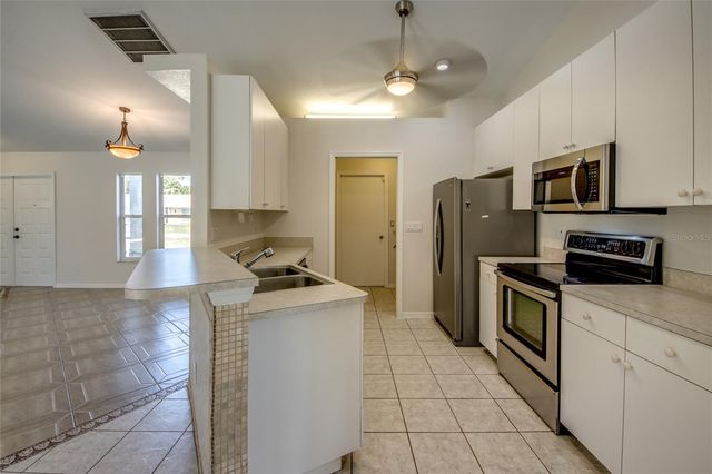 238 SW 43RD TERRACE, Cape Coral, FL 33914