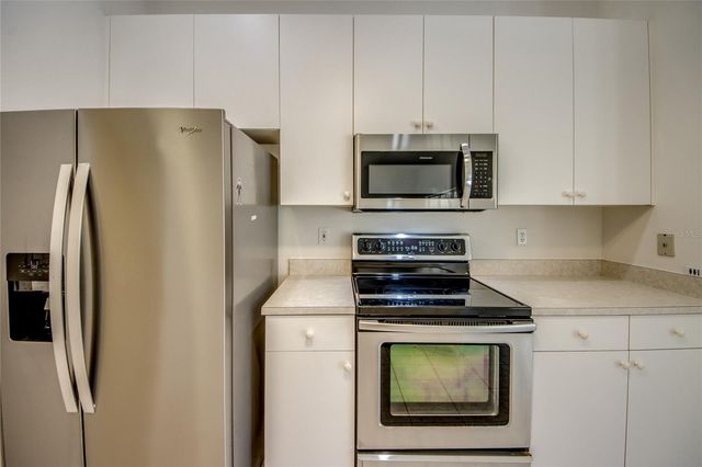 238 SW 43RD TERRACE, Cape Coral, FL 33914