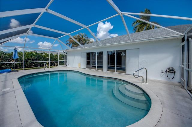 238 SW 43RD TERRACE, Cape Coral, FL 33914