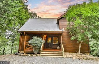 92 Fish Trap Road, Blue Ridge, GA 30513