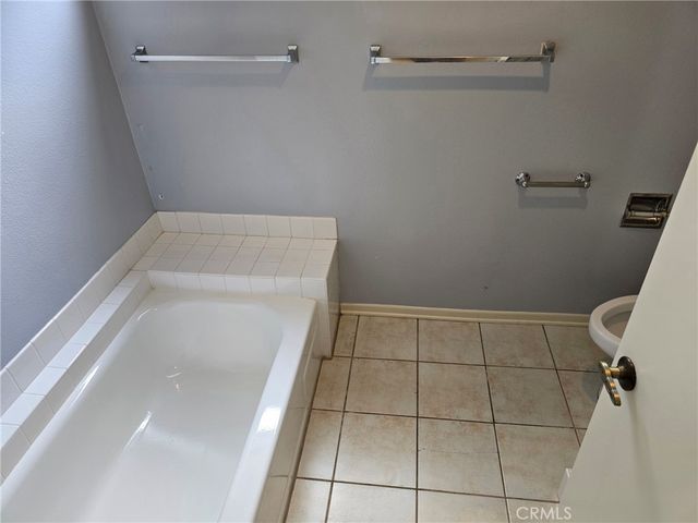 18153 Andrea Circle N 4, Northridge, CA 91325