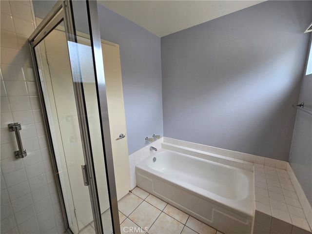 18153 Andrea Circle N 4, Northridge, CA 91325