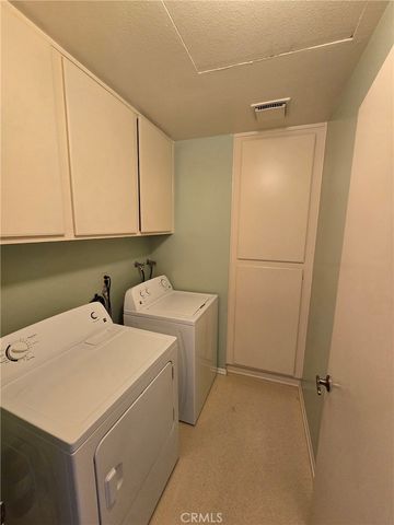 18153 Andrea Circle N 4, Northridge, CA 91325