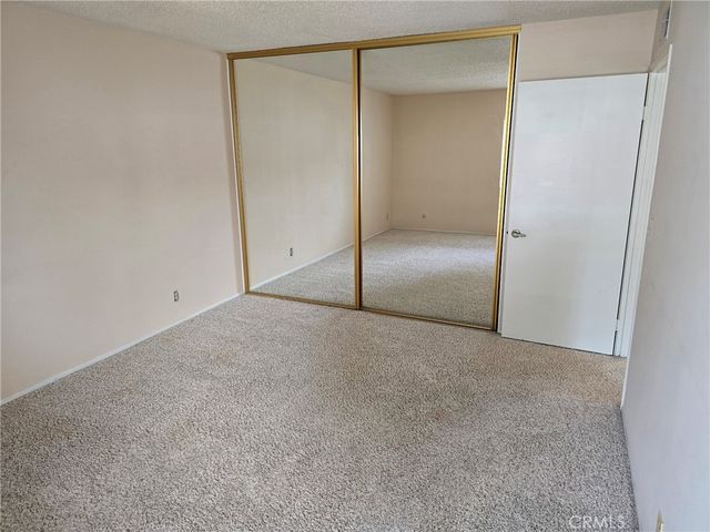 18153 Andrea Circle N 4, Northridge, CA 91325