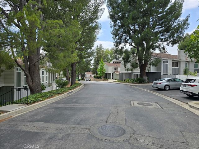 18153 Andrea Circle N 4, Northridge, CA 91325