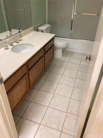18153 Andrea Circle N 4, Northridge, CA 91325