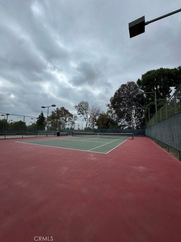 18153 Andrea Circle N 4, Northridge, CA 91325