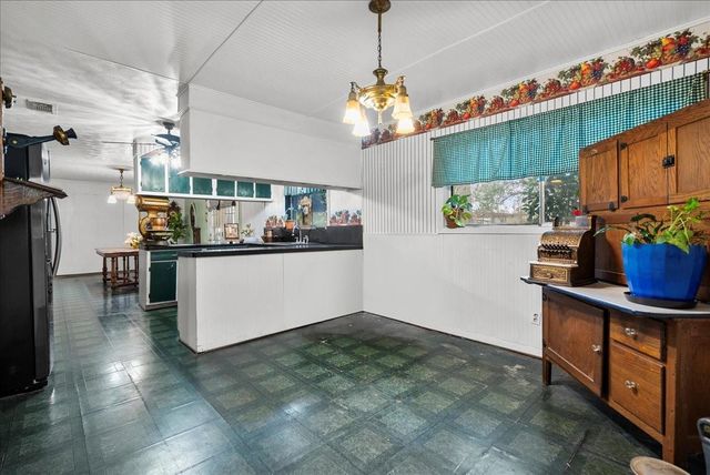 65 County Road 4011, Dayton, TX 77535