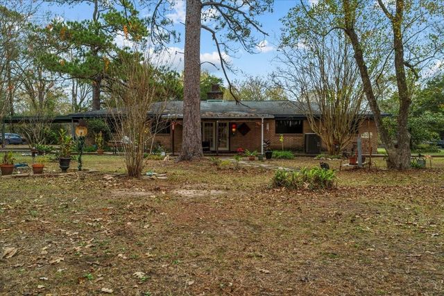 65 County Road 4011, Dayton, TX 77535