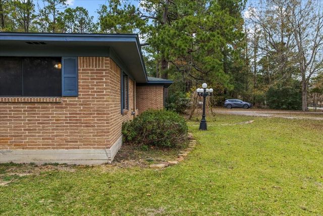 65 County Road 4011, Dayton, TX 77535