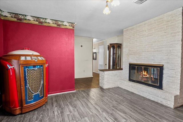 65 County Road 4011, Dayton, TX 77535