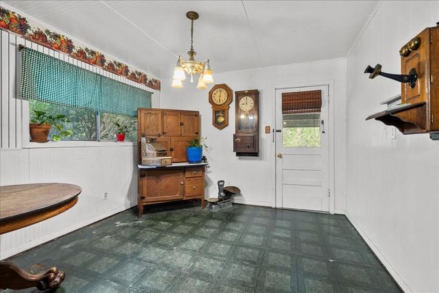 65 County Road 4011, Dayton, TX 77535