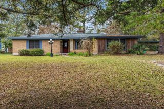 65 County Road 4011, Dayton, TX 77535