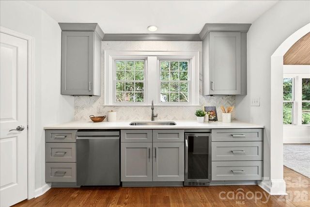 1333 Woodland Drive, Charlotte, NC 28205