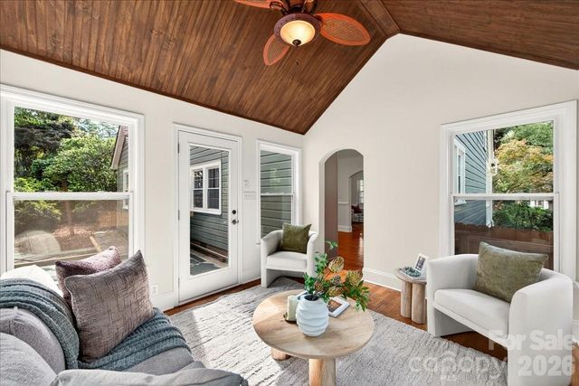 1333 Woodland Drive, Charlotte, NC 28205