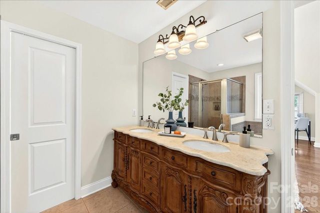 1333 Woodland Drive, Charlotte, NC 28205