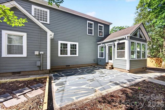 1333 Woodland Drive, Charlotte, NC 28205