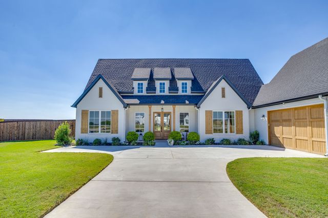 1000 Twin Creeks Drive, Weatherford, TX 76088
