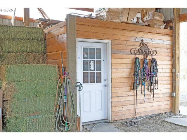 46457 HIGHWAY 218, Fossil, OR 97830