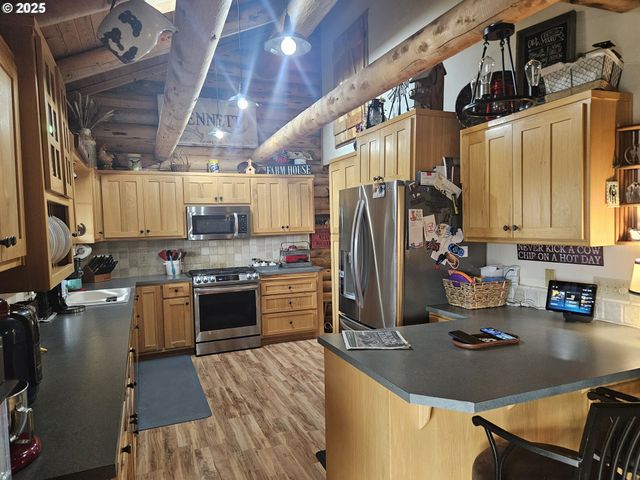 46457 HIGHWAY 218, Fossil, OR 97830