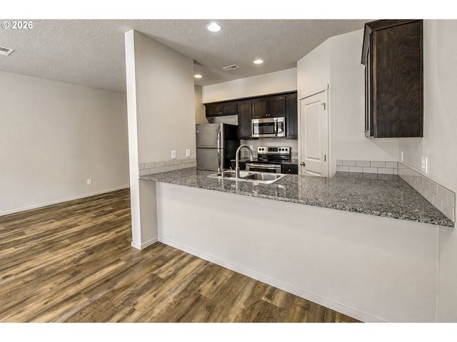 11536 Ne 126TH Ave 60, Vancouver, WA 98682
