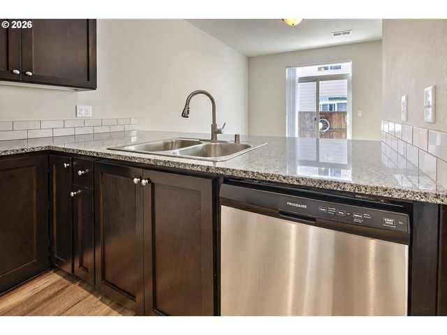 11536 Ne 126TH Ave 60, Vancouver, WA 98682