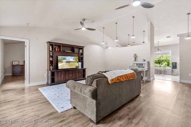 9271 Long Lake Avenue, Weeki Wachee, FL 34613