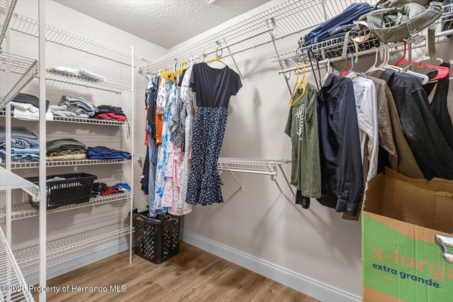 9271 Long Lake Avenue, Weeki Wachee, FL 34613