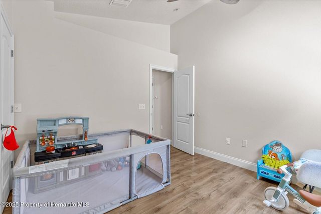 9271 Long Lake Avenue, Weeki Wachee, FL 34613