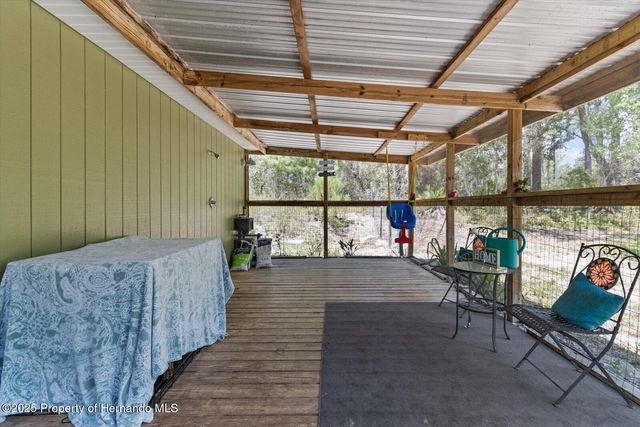 9271 Long Lake Avenue, Weeki Wachee, FL 34613