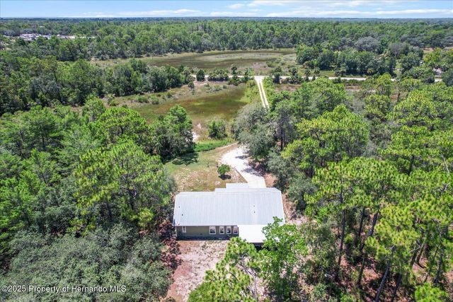 9271 Long Lake Avenue, Weeki Wachee, FL 34613