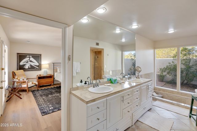 7441 E CENTURY Drive, Scottsdale, AZ 85250