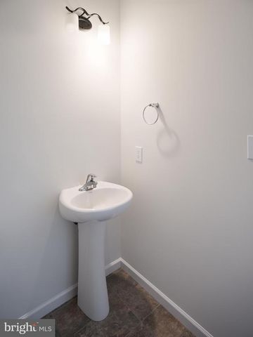 415 LITTLE WALNUT CT, Windsor, PA 17366