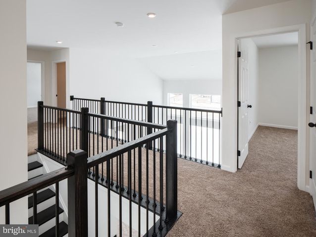 415 LITTLE WALNUT CT, Windsor, PA 17366