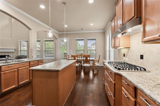 2607 Tree Swallow Bluff Path, Spring, TX 77389