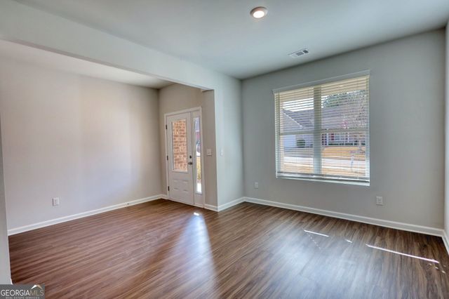 210 Park Place Trail, Social Circle, GA 30025