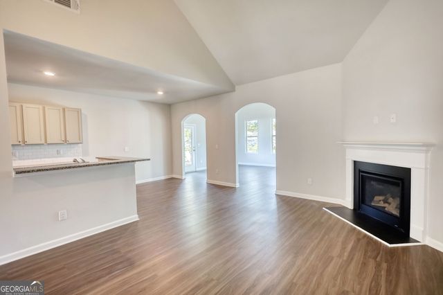 210 Park Place Trail, Social Circle, GA 30025