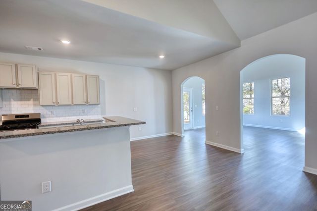 210 Park Place Trail, Social Circle, GA 30025