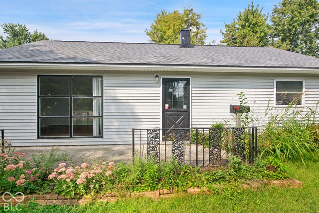 512 Park Drive, Greenwood, IN 46143