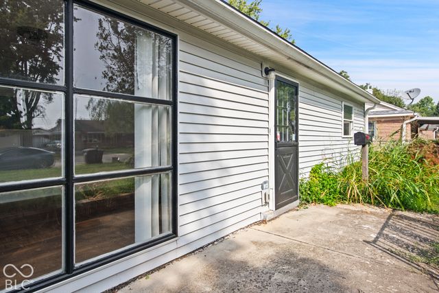 512 Park Drive, Greenwood, IN 46143