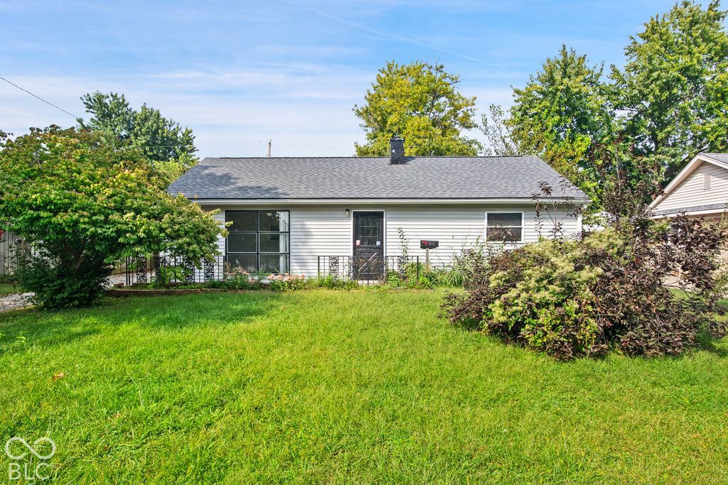 512 Park Drive, Greenwood, IN 46143