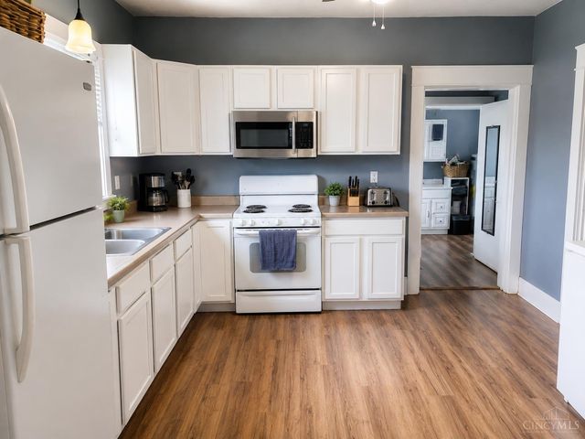 250 Broadway Street, Seaman, OH 45679